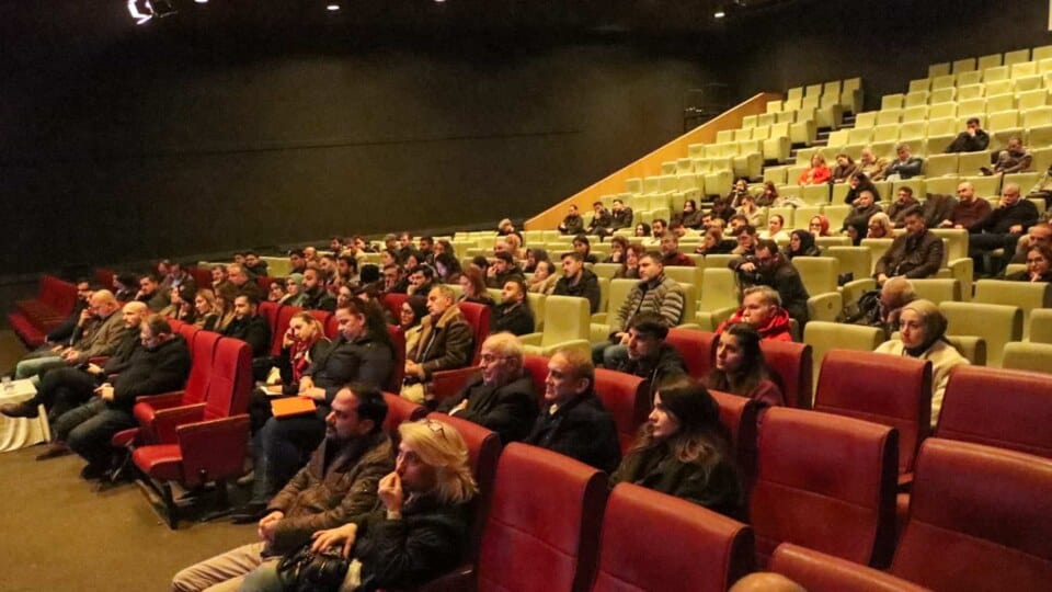 Yalova Belediyesi Dijital İmar Sistemi Bilgilendirme Toplantısı Gerçekleştirildi