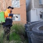 Yalova Belediyesi Kent Genelinde Sivrisinek ve Karasinek İlaçlama Çalışmalarını Sürdürüyor