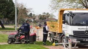 Mehmet G&uuml;rel: Yalova&rsquo;da Şeffaf ve Katılımcı Belediye Başkanlığı Yolculuğu
